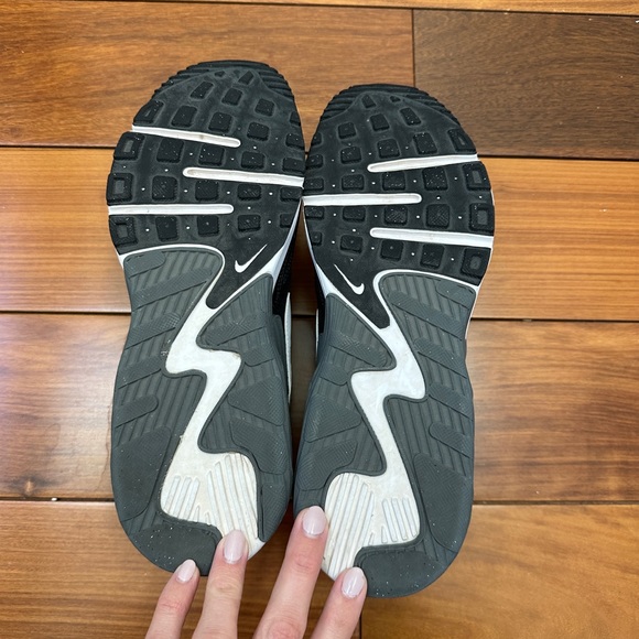 Nike Air Max - Picture 4 of 6